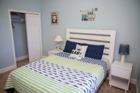 Spacious, luxurious 2bdr/2bath condo - LakeTown Wharf